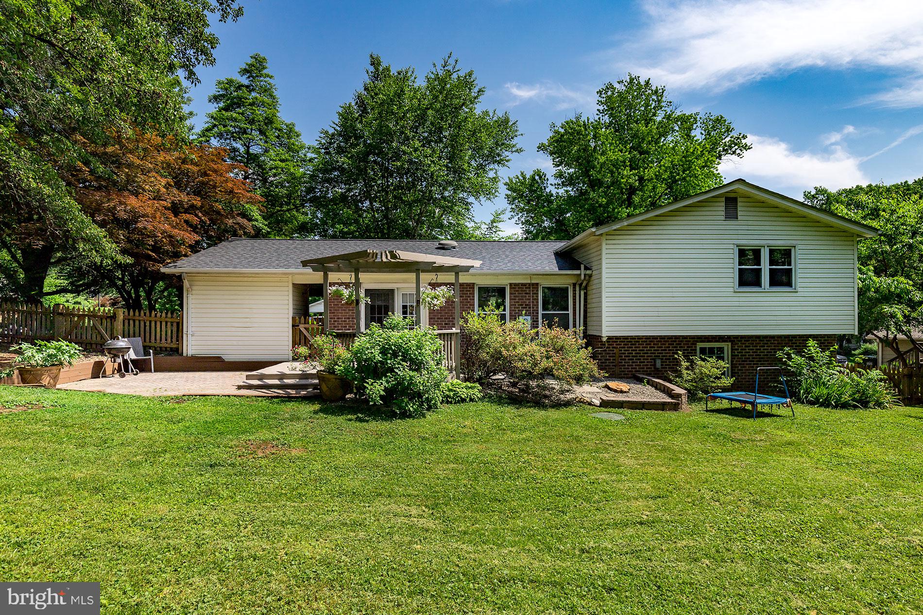11607 Vale Road Oakton, VA 22124 - Photo 20 of 24 Gallery Image 20