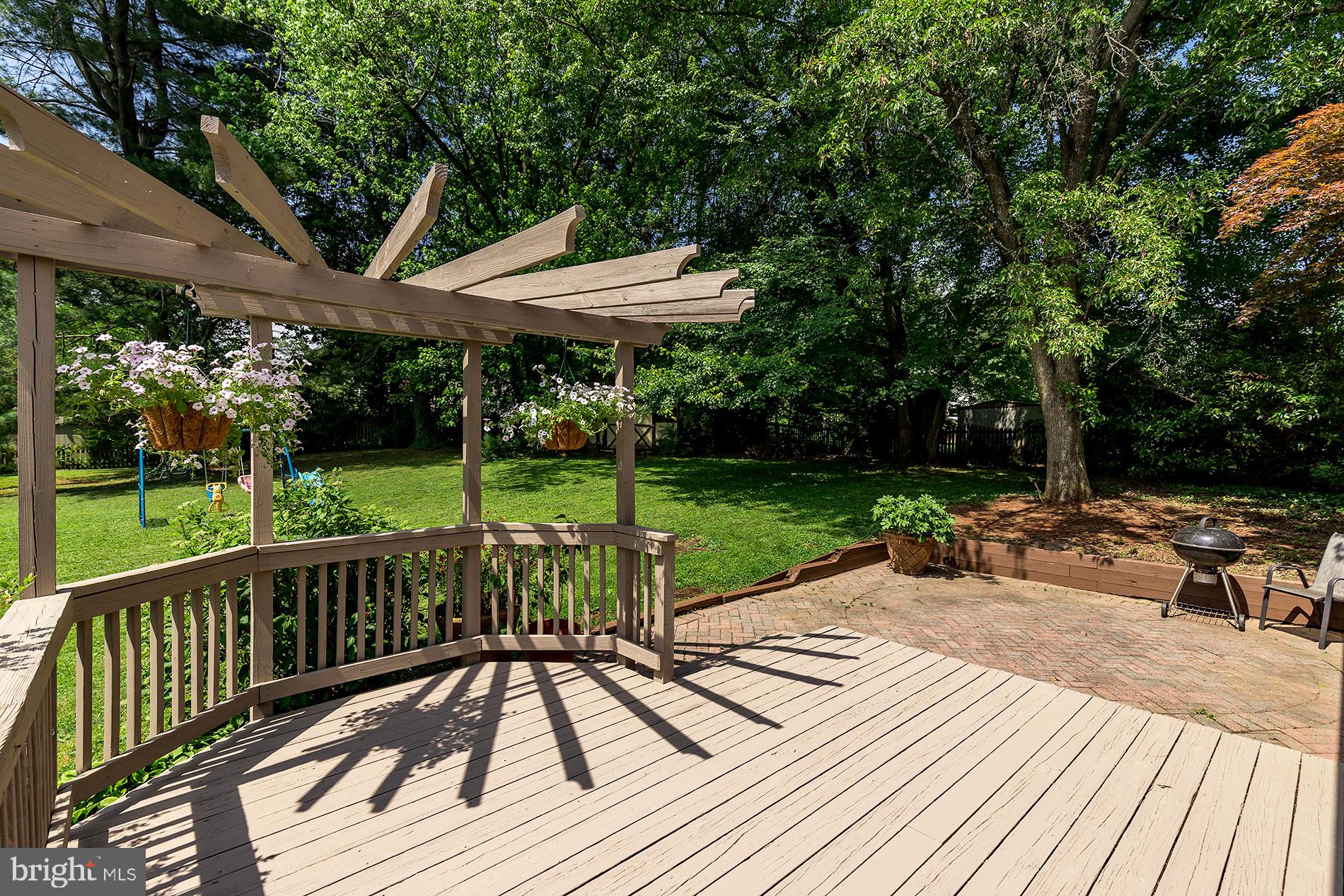 11607 Vale Road Oakton, VA 22124 - Photo 21 of 24 Gallery Image 21