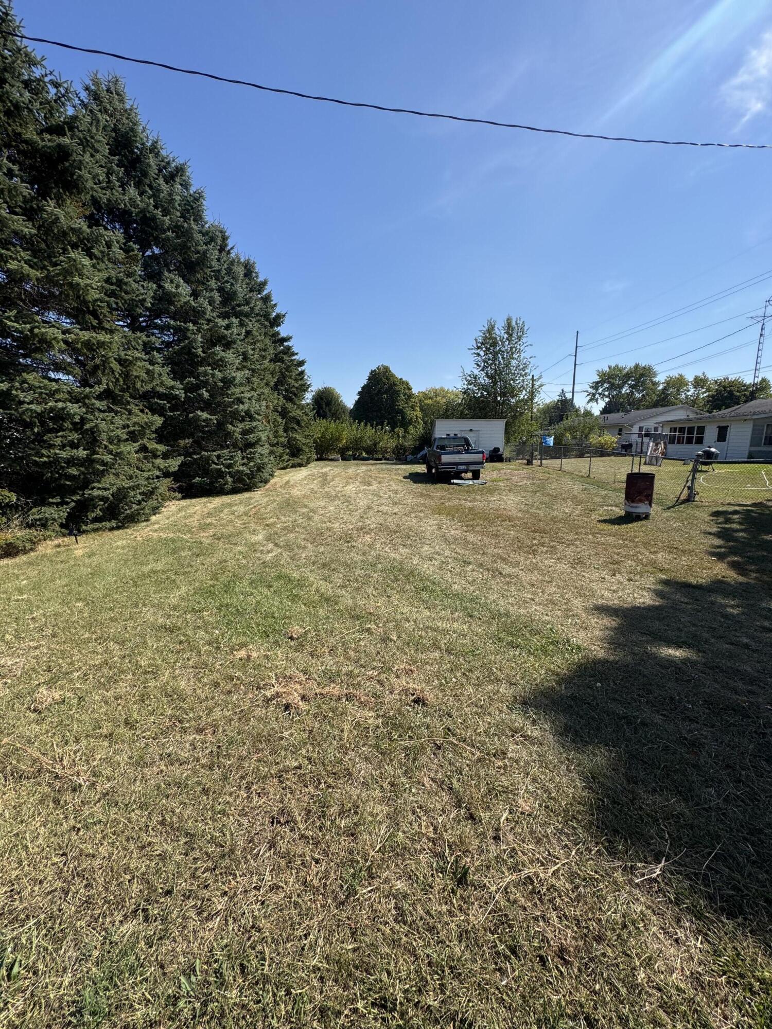 815 Swartz Street Three Rivers, MI 49093 - Photo 4 of 17 IMG_6613