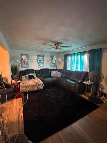 $239,500 | 815 Swartz Street, Three Rivers, MI 49093