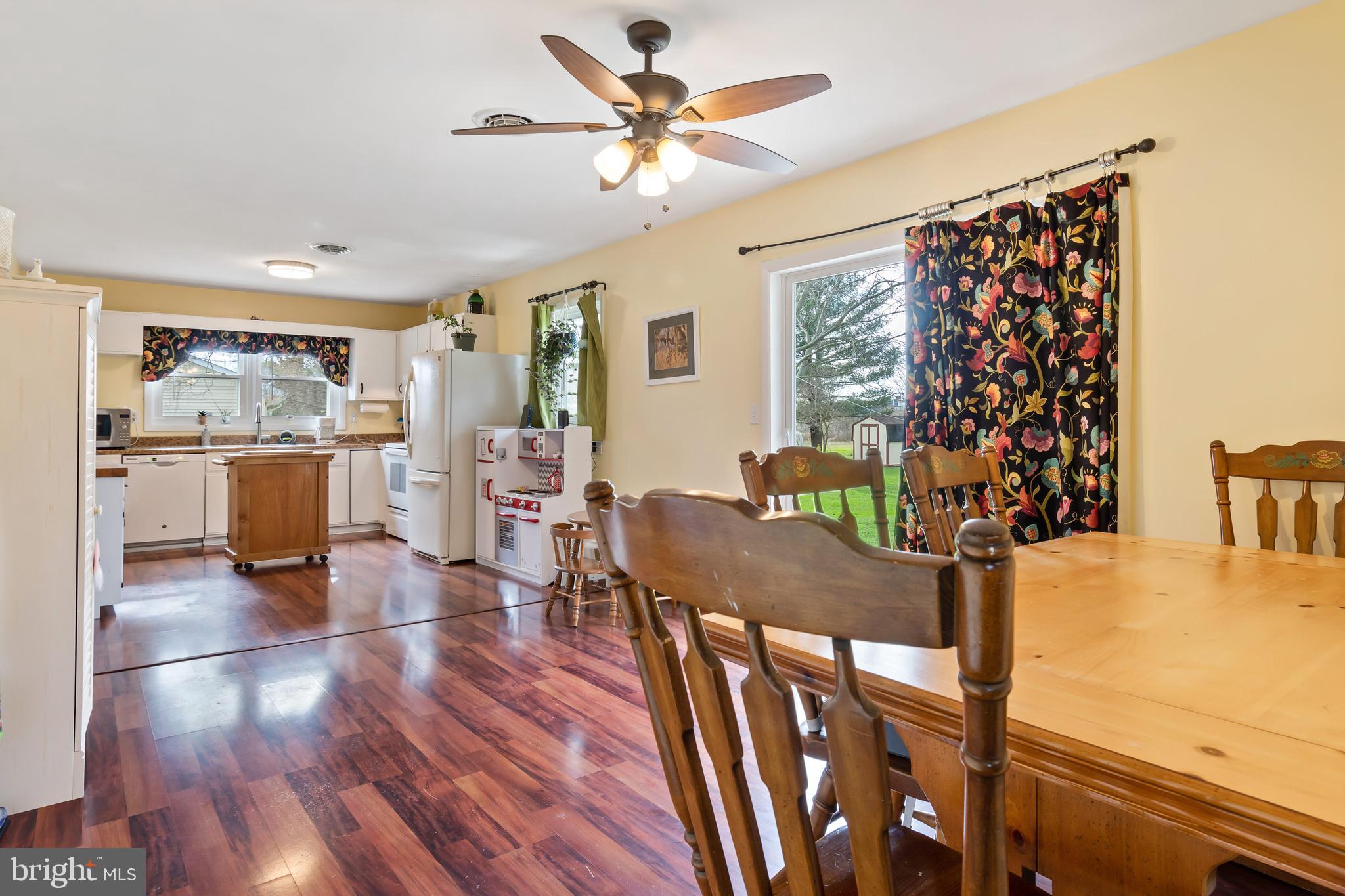 10448 Worton Road Worton, MD 21678 - Photo 6 of 18 Very open and bright.