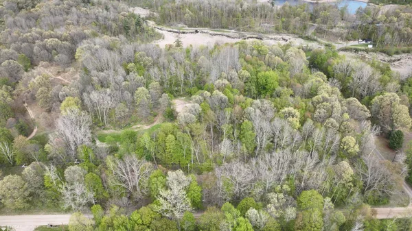$149,900 | 0 Miller Lake Road, Columbiaville, MI 48421