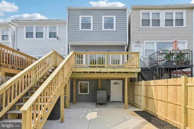 $4,500 | 729 Madison Street Northwest, Washington, DC 20011