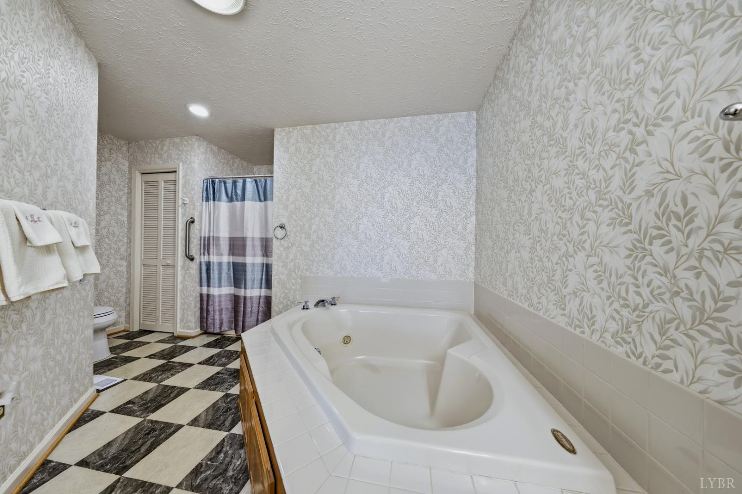 472 Oak Point Road Forest, VA 24551 - Photo 30 of 64