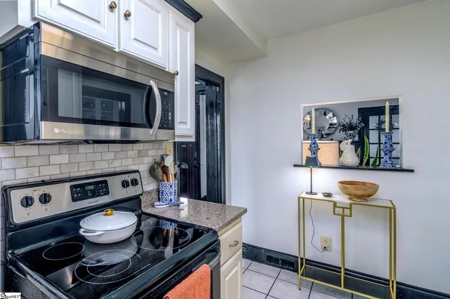 $639,900 | 16 Tabor Street, Greenville, SC 29609