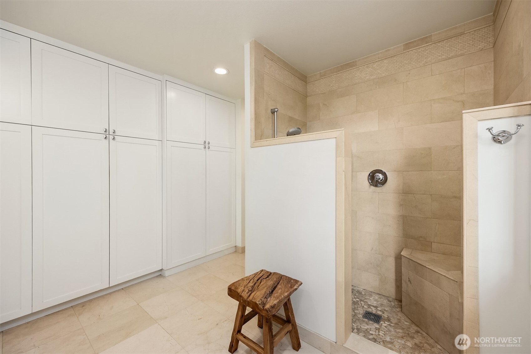 15451 Harvey Road Northeast Bainbridge Island, WA 98110 - Photo 25 of 40
