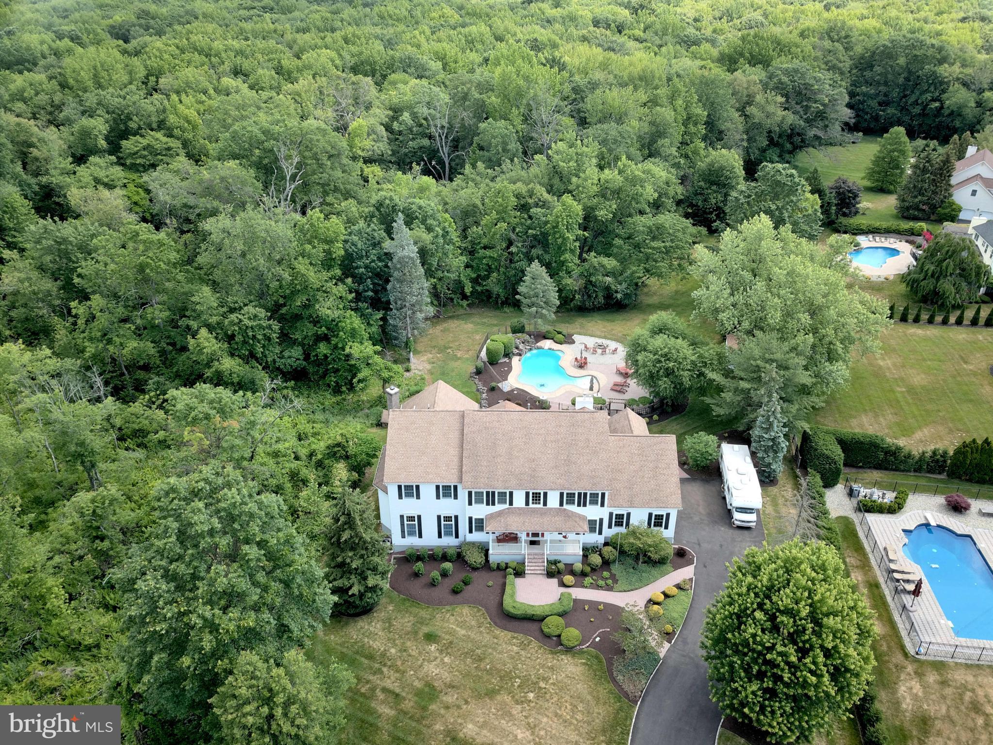 4 Chambers Farm Road Robbinsville, NJ 08691 - Photo 4 of 90 Gallery Image 4