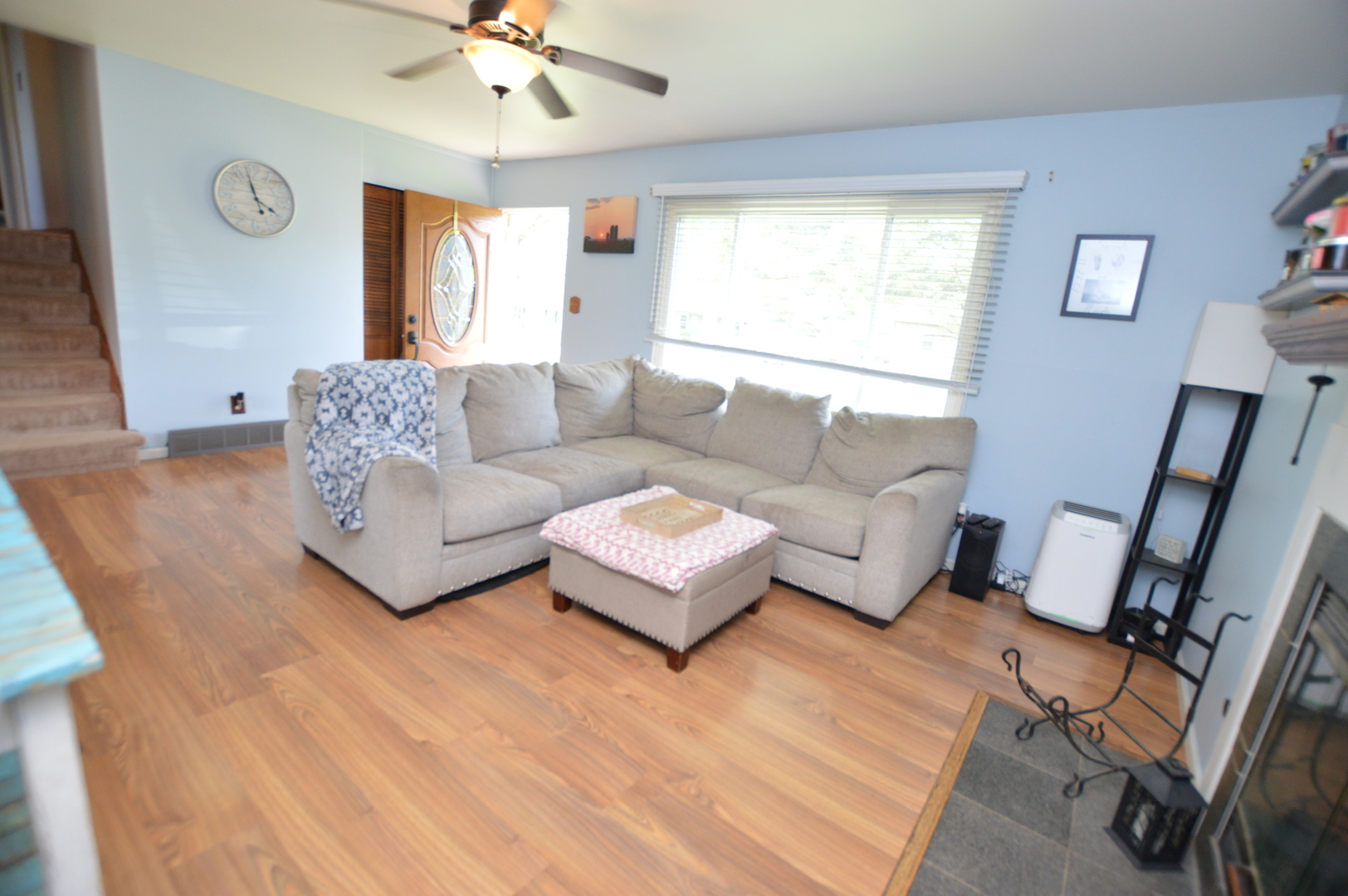 3206 Hunter Path McHenry, IL 60050 - Photo 4 of 13 a living room with furniture and a large window