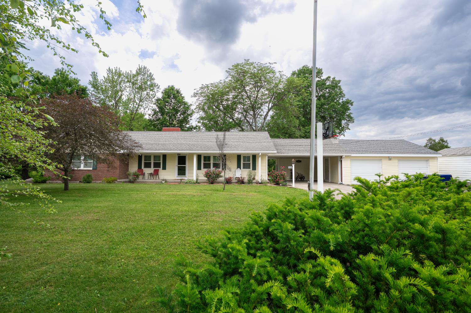 918 Warn Street Milan, IN 47031 - Photo 2 of 49