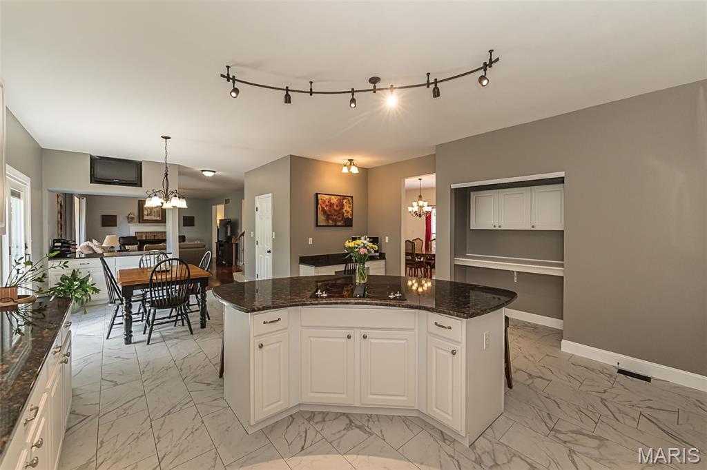 733 Castle Ridge Drive Ballwin, MO 63021 - Photo 29 of 74