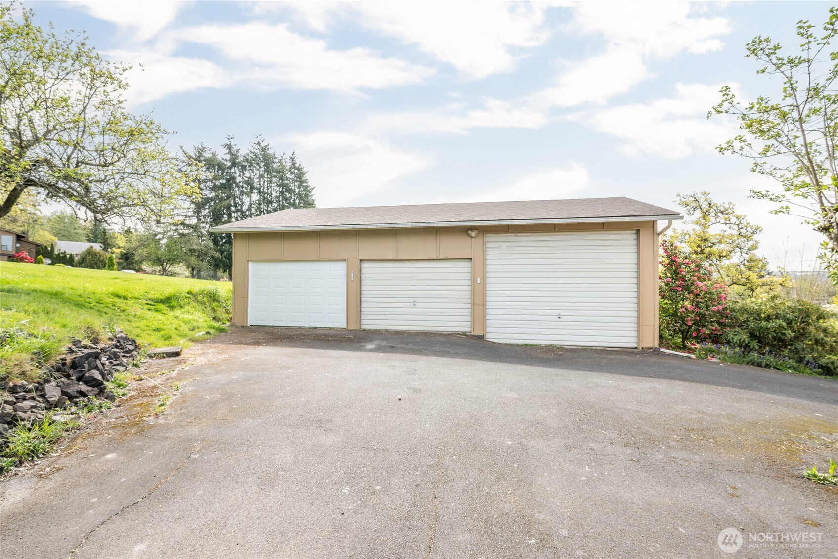 2916 Columbia Heights Road Longview, WA 98632 - Photo 27 of 38