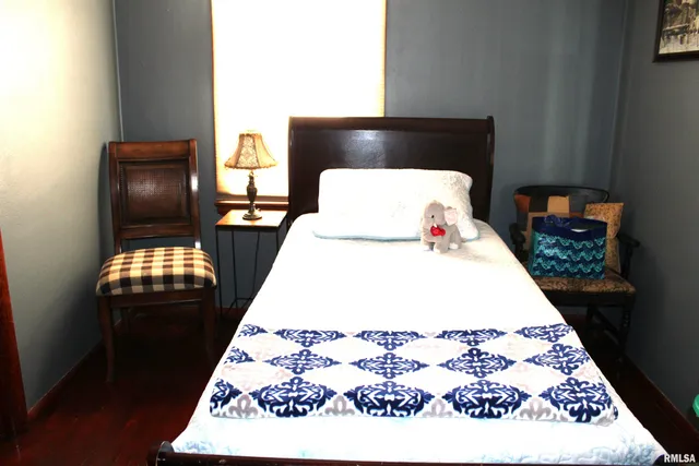 $124,000 | 2639 South Broadway, Salem, IL 62881