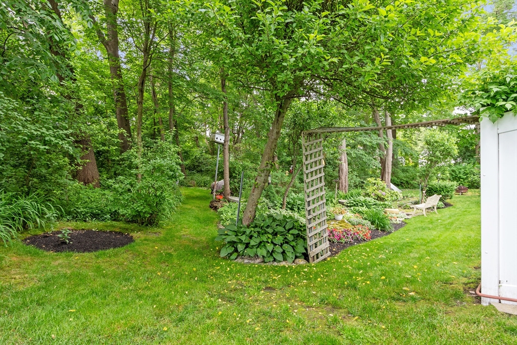 3 Deana Road Methuen, MA 01844 - Photo 11 of 40 Gallery Image 11