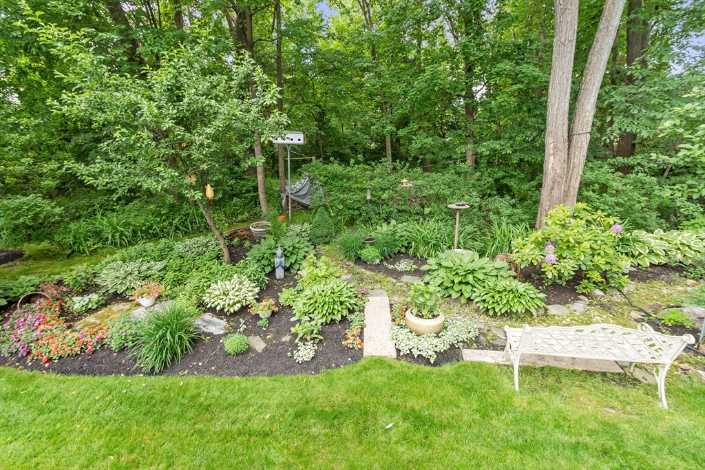 3 Deana Road Methuen, MA 01844 - Photo 10 of 40 Gallery Image 10