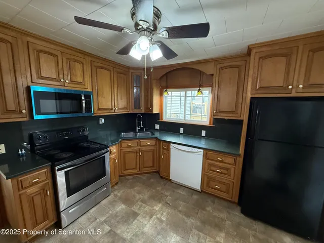 $1,600 | 1746-1748 McDonough Avenue, Scranton, PA 18508