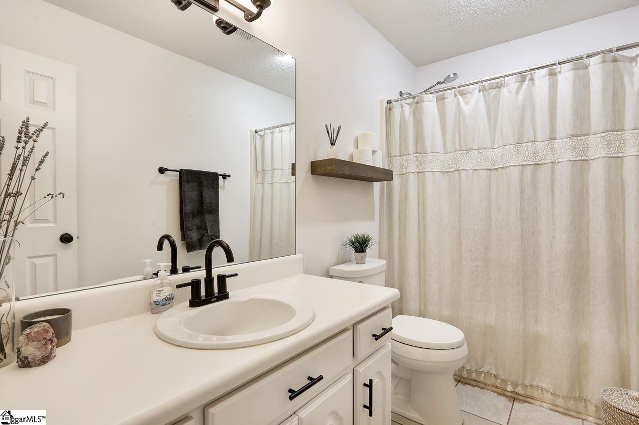 319 Double Bridge Road Boiling Springs, SC 29316 - Photo 20 of 36 Gallery Image 20