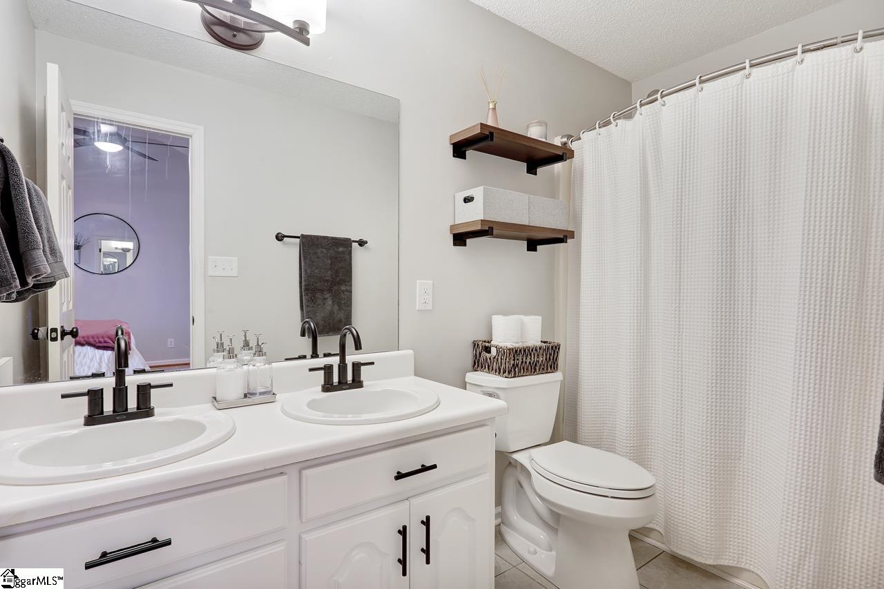 319 Double Bridge Road Boiling Springs, SC 29316 - Photo 27 of 36 Gallery Image 27