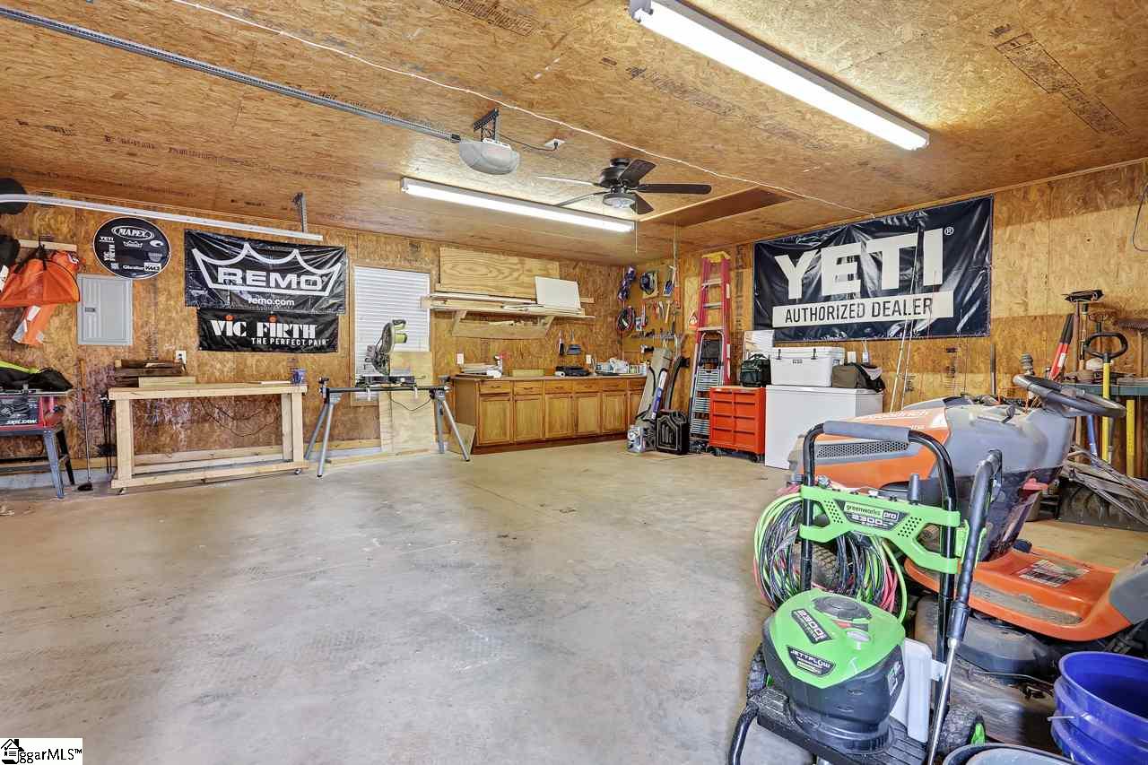 319 Double Bridge Road Boiling Springs, SC 29316 - Photo 33 of 36 Gallery Image 33