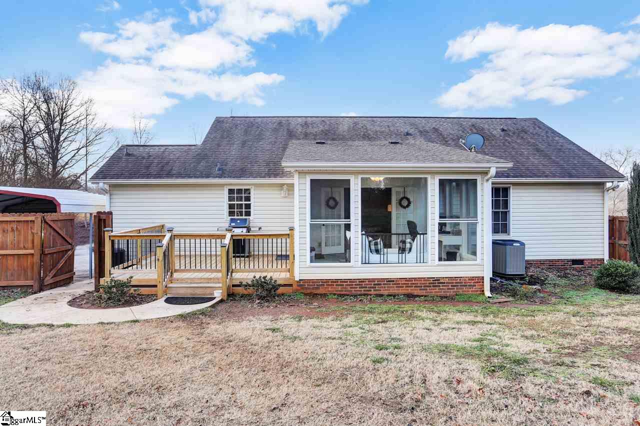 319 Double Bridge Road Boiling Springs, SC 29316 - Photo 35 of 36 Gallery Image 35