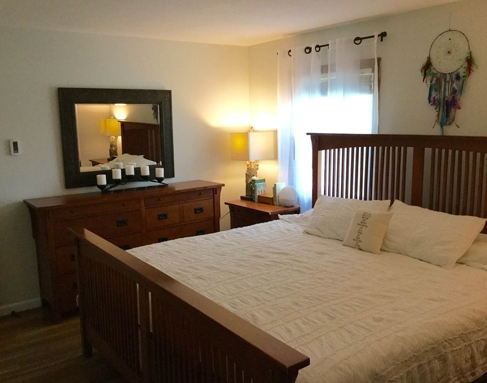 27 Glendale Road Amherst, MA 01002 - Photo 10 of 26 Gallery Image 10