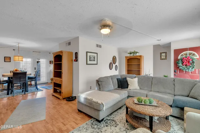 $217,000 | 217 Maricopa Drive, El Paso, TX 79912