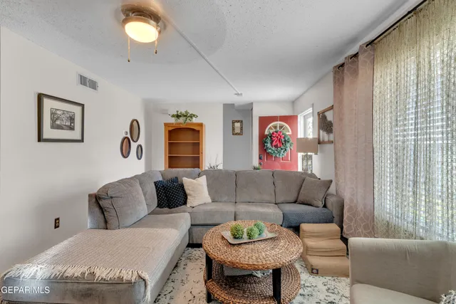 $217,000 | 217 Maricopa Drive, El Paso, TX 79912