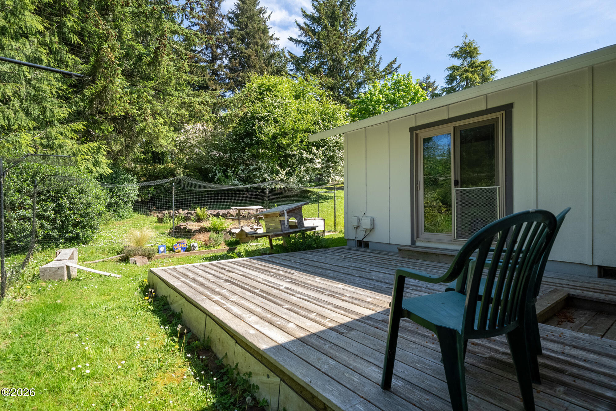 4540 Old State Road Tillamook, OR 97141 - Photo 28 of 37 Patio