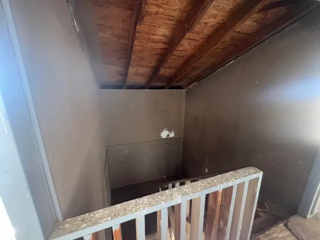 $340,000 | 101 Pecos Place, Plainview, TX 79072