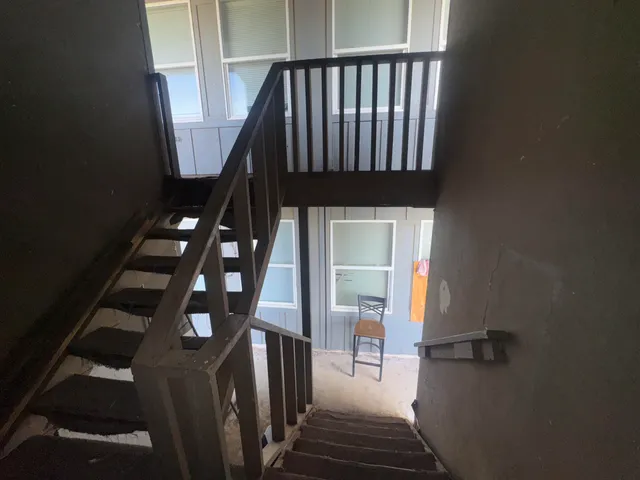 $340,000 | 101 Pecos Place, Plainview, TX 79072