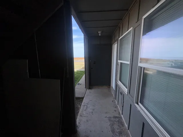 $340,000 | 101 Pecos Place, Plainview, TX 79072