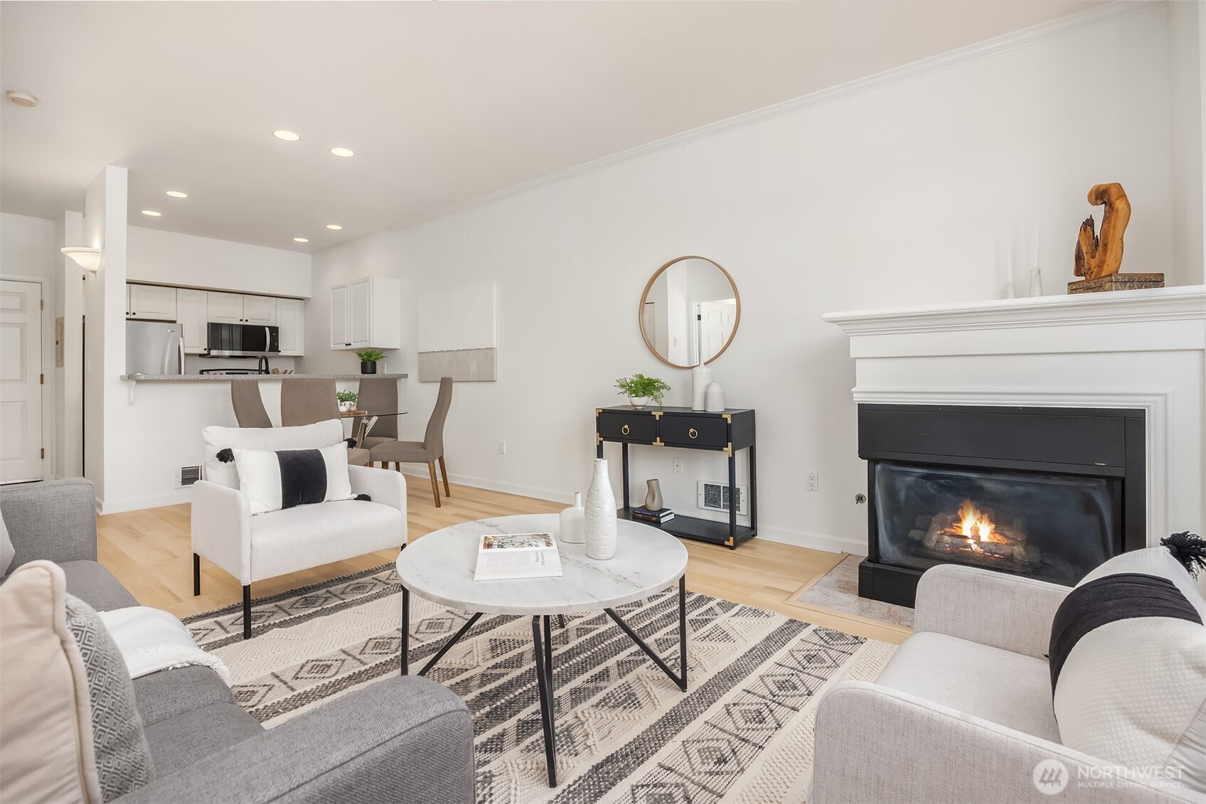 122 State Street, Unit 207E Kirkland, WA 98033 - Photo 7 of 26