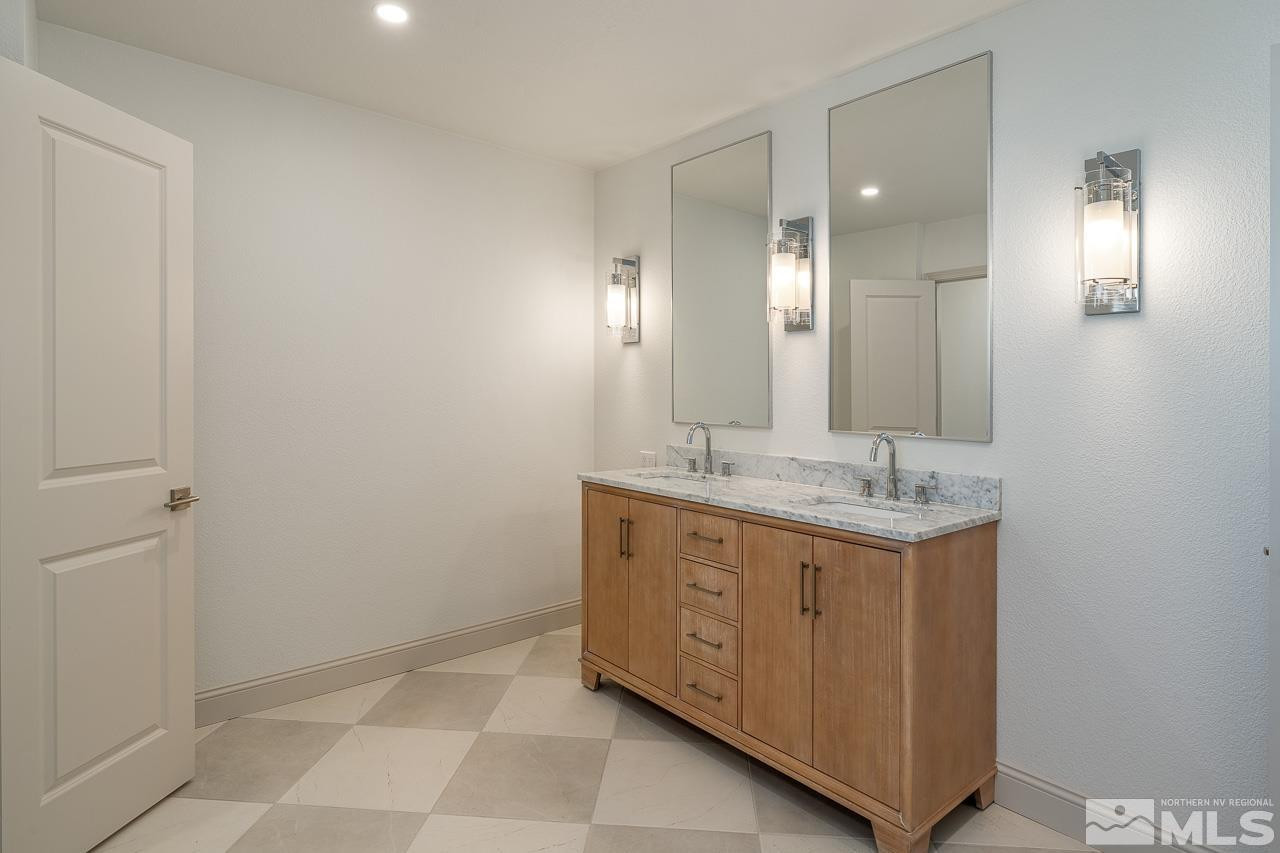2495 Skyline Boulevard Reno, NV 89509 - Photo 28 of 40 Photo 21