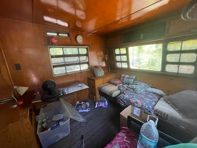 5601 West Side Road Cave Junction, OR 97523 - Photo 27 of 33 Trailer