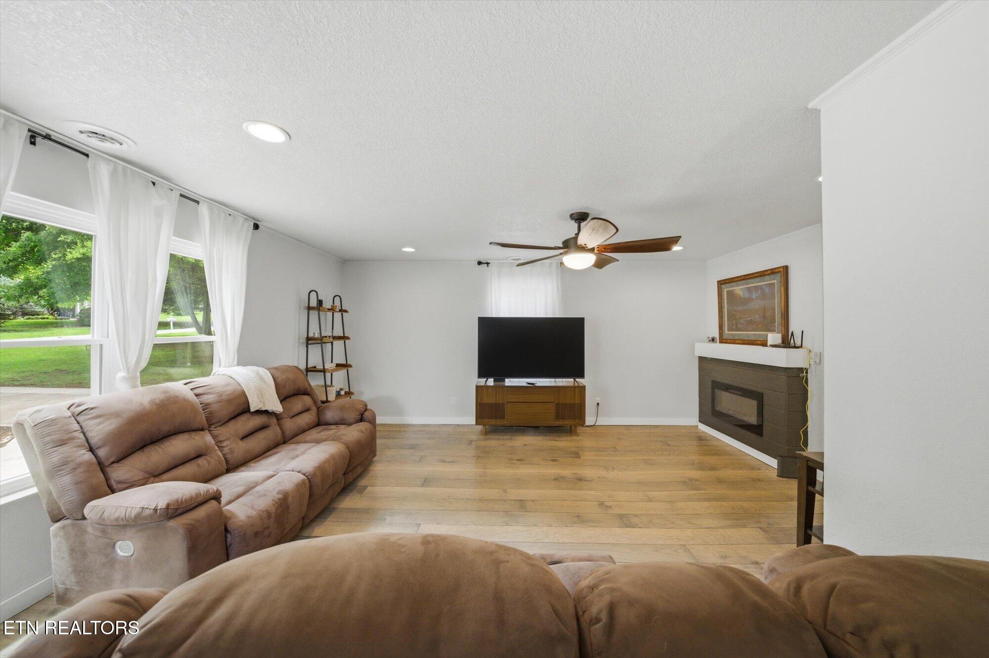 112 County Road 142 Riceville, TN 37370 - Photo 11 of 32 10-112-Co-Rd-142-Riceville-TN-10