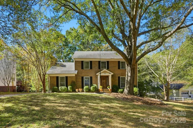 $735,000 | 434 Chadmore Drive, Charlotte, NC 28270