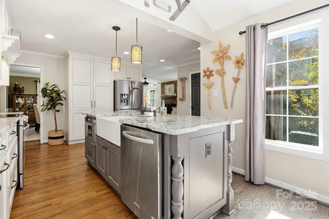 $735,000 | 434 Chadmore Drive, Charlotte, NC 28270