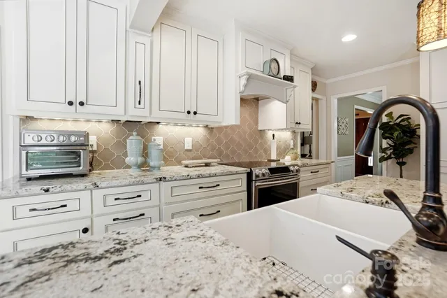 $735,000 | 434 Chadmore Drive, Charlotte, NC 28270