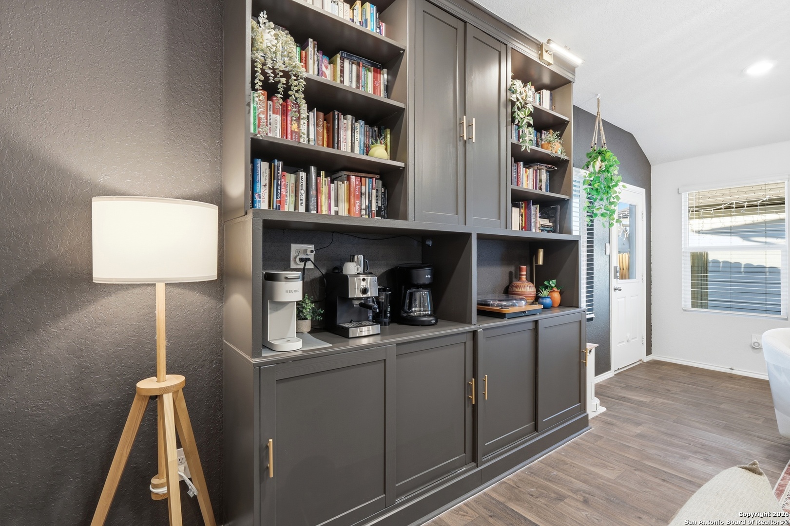 404 Signe Seguin, TX 78155 - Photo 21 of 42