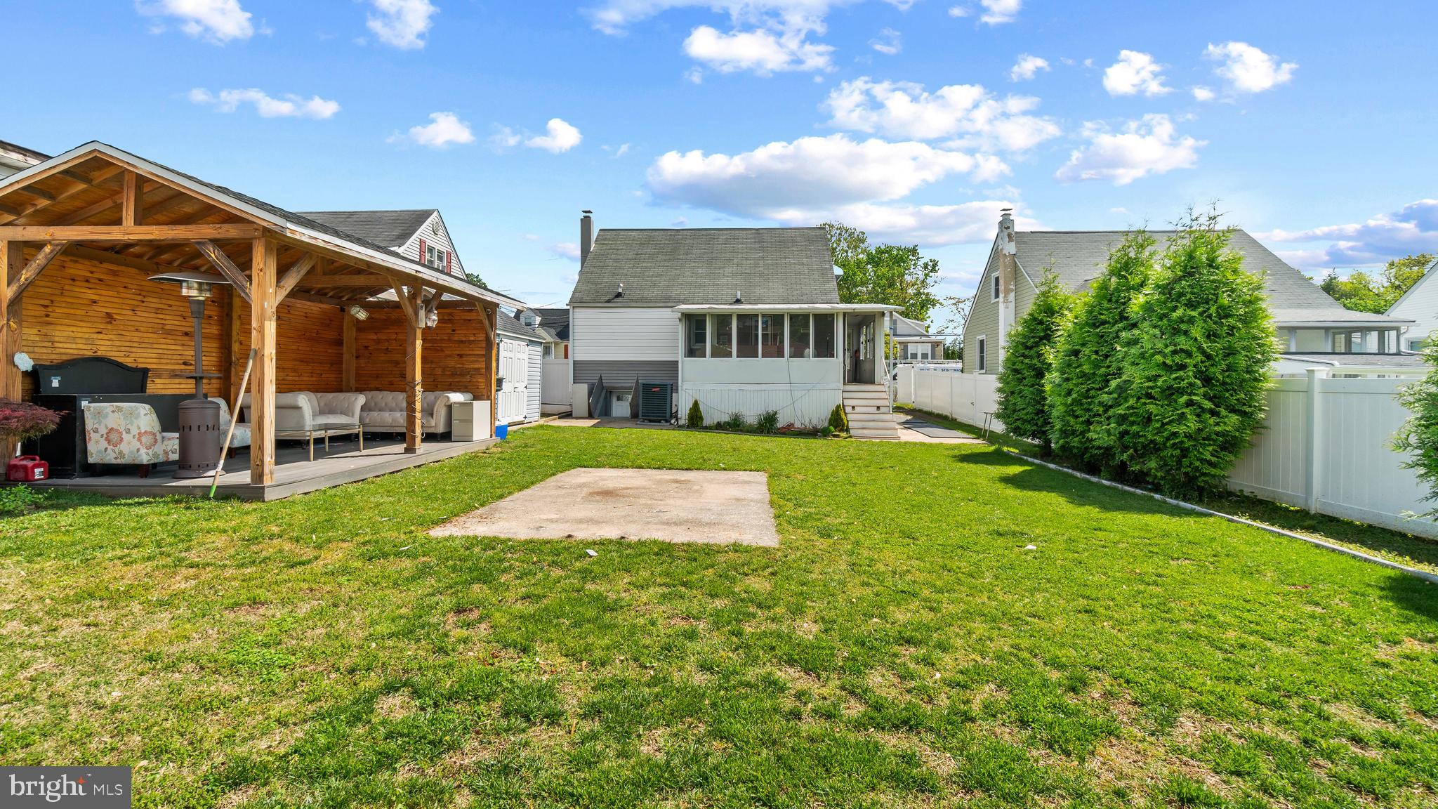 18 North Hawthorne Road Middle River, MD 21220 - Photo 24 of 25 Small pavilion included perfect for a summer BBQ!