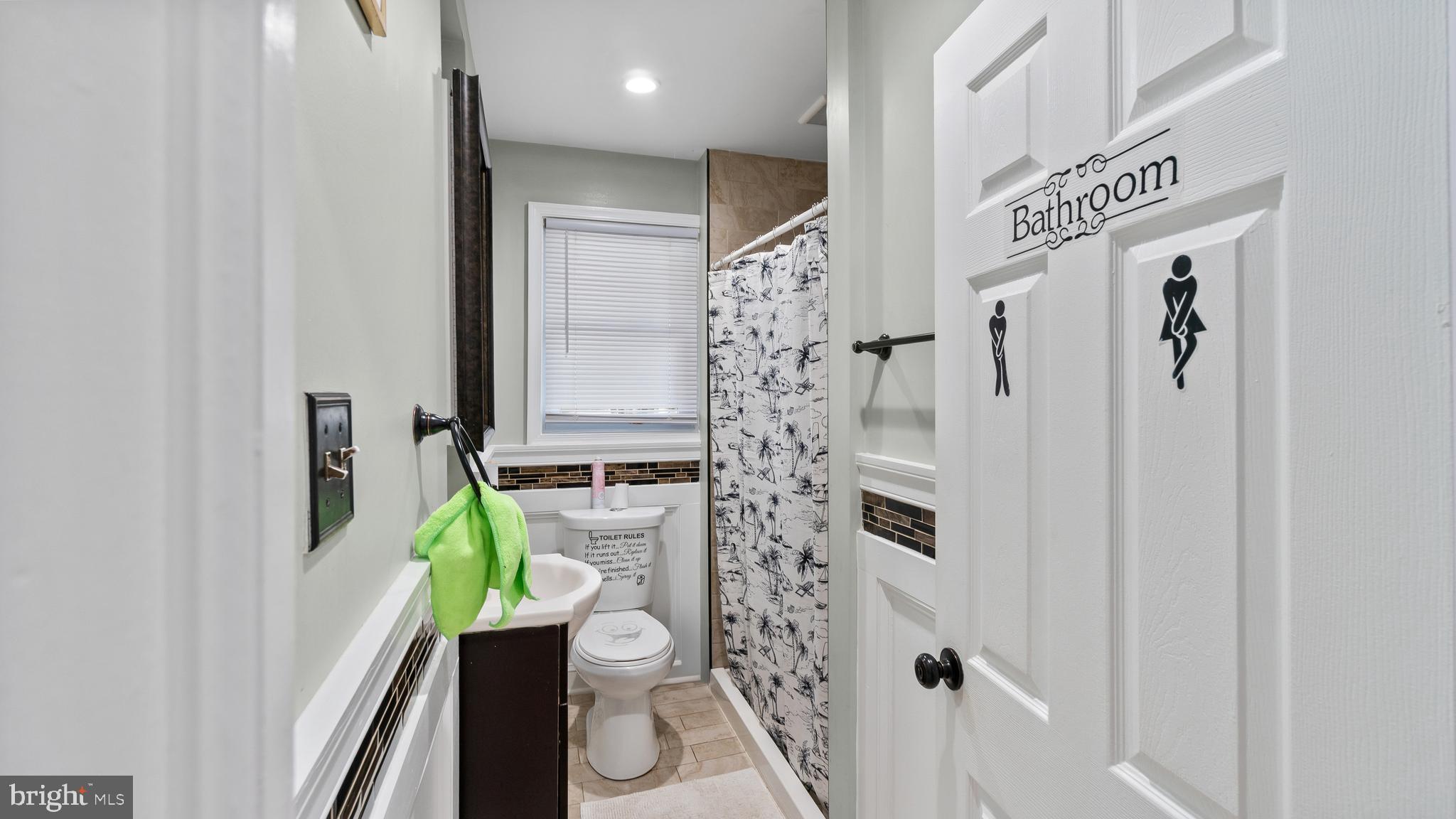 18 North Hawthorne Road Middle River, MD 21220 - Photo 10 of 25