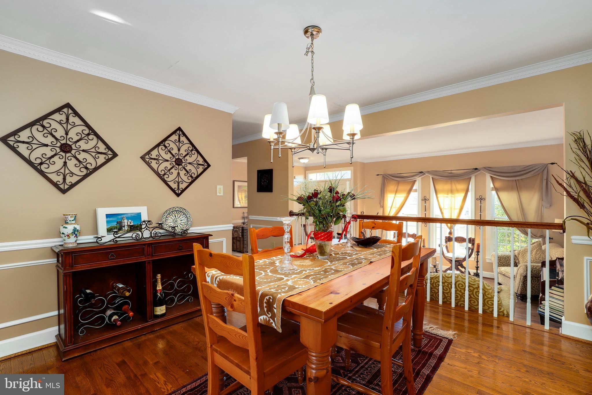 9425 Lost Trail Way Potomac, MD 20854 - Photo 12 of 42