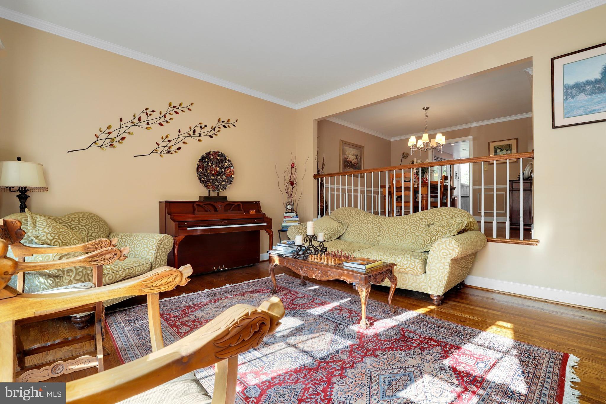 9425 Lost Trail Way Potomac, MD 20854 - Photo 10 of 42