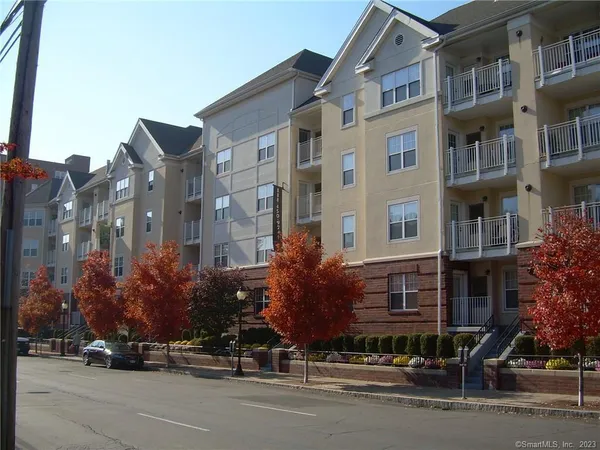 $2,106 | 488 Bedford Street, Unit 326, Stamford, CT 06901