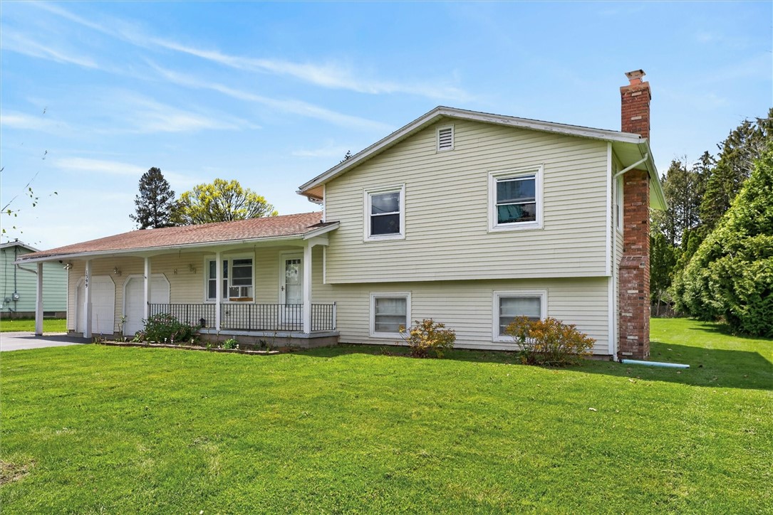 1399 Creek Street Rochester, NY 14625 - Photo 3 of 50
