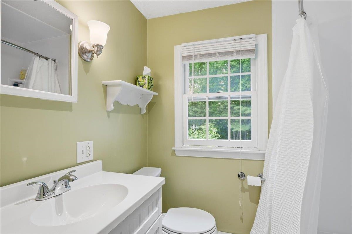 490 Juniper Ridge Shelburne, VT 05482 - Photo 38 of 58
