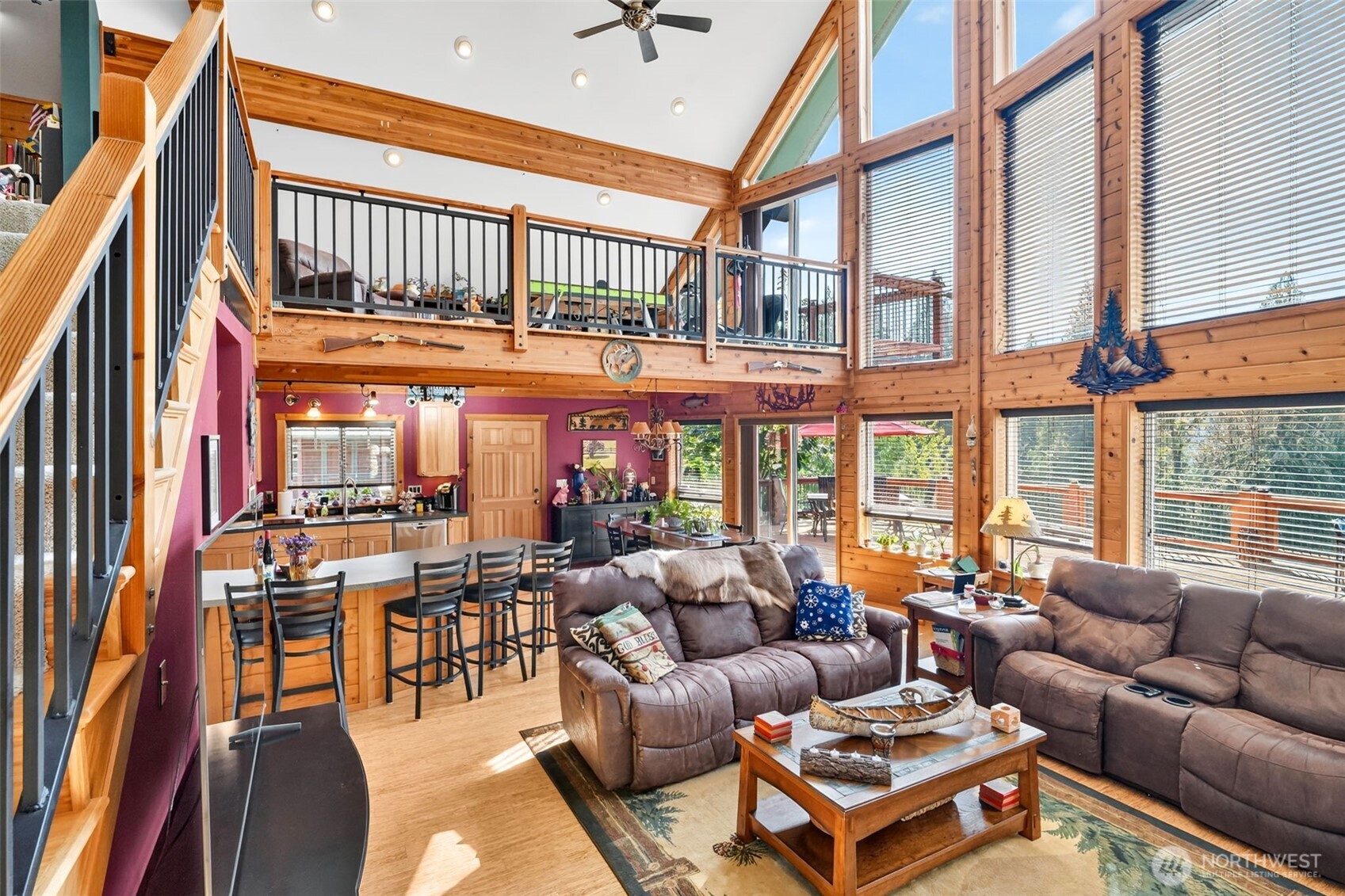190 Carr Road Randle, WA 98377 - Photo 4 of 38 Gallery Image 4