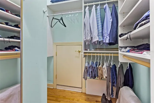 $5,000 | 6445 Renwick Circle, Tampa, FL 33647