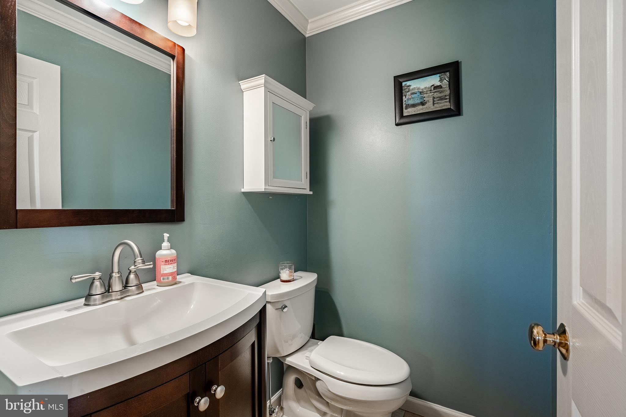 1016 Sloan Street Lititz, PA 17543 - Photo 18 of 48