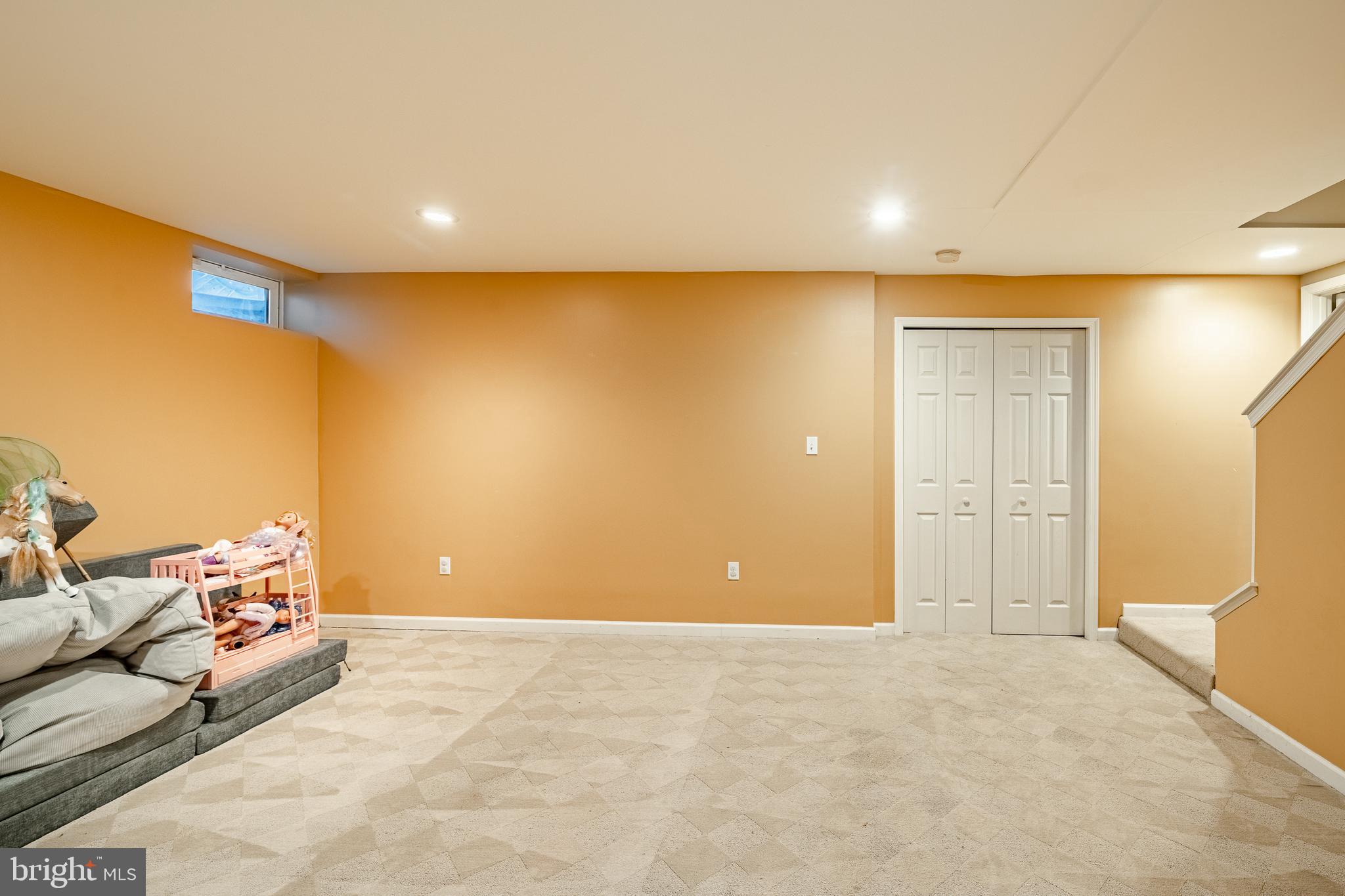 1016 Sloan Street Lititz, PA 17543 - Photo 32 of 48