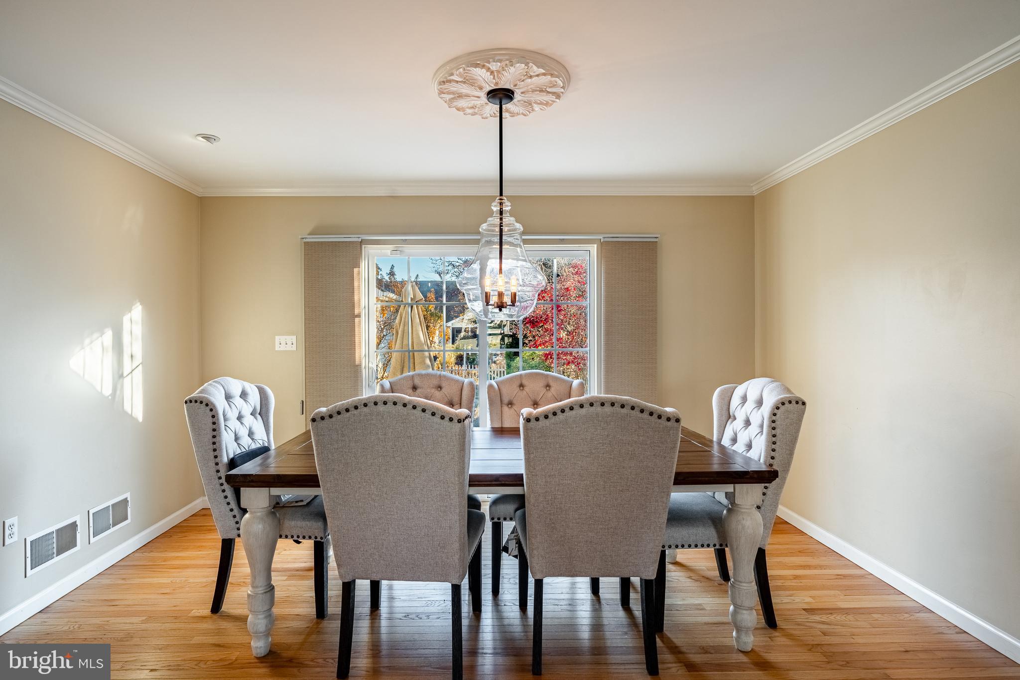 1016 Sloan Street Lititz, PA 17543 - Photo 9 of 48